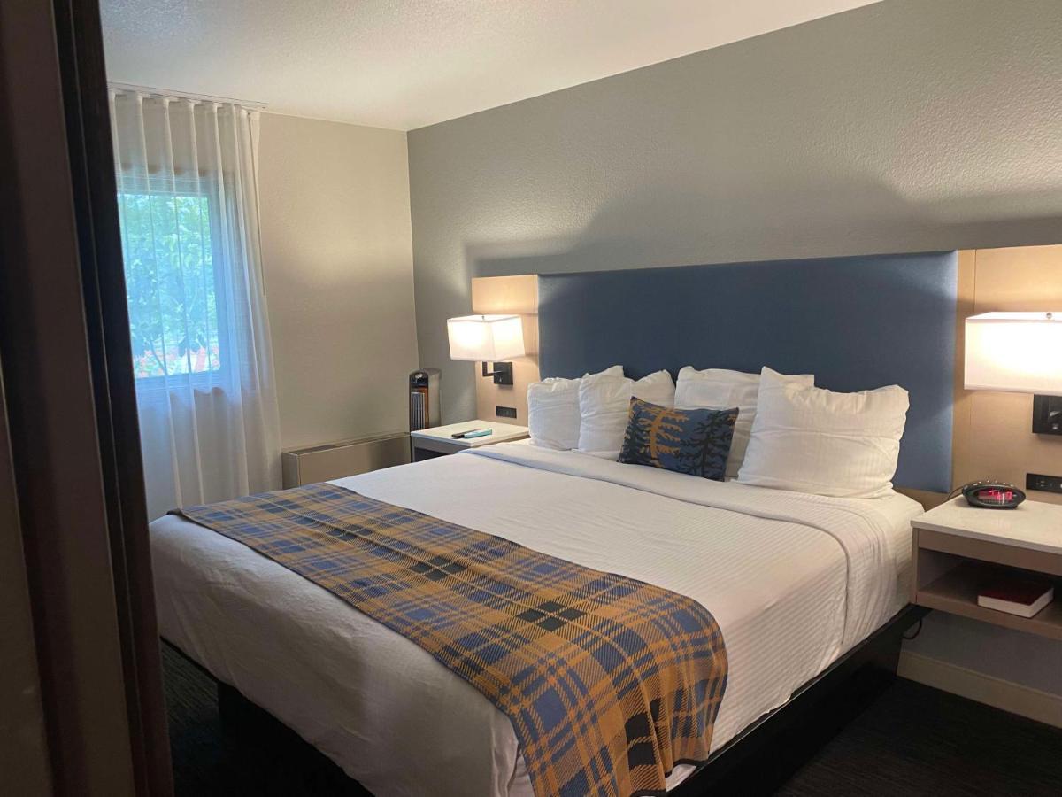 Best Western Lake Lucille Inn Василла Экстерьер фото