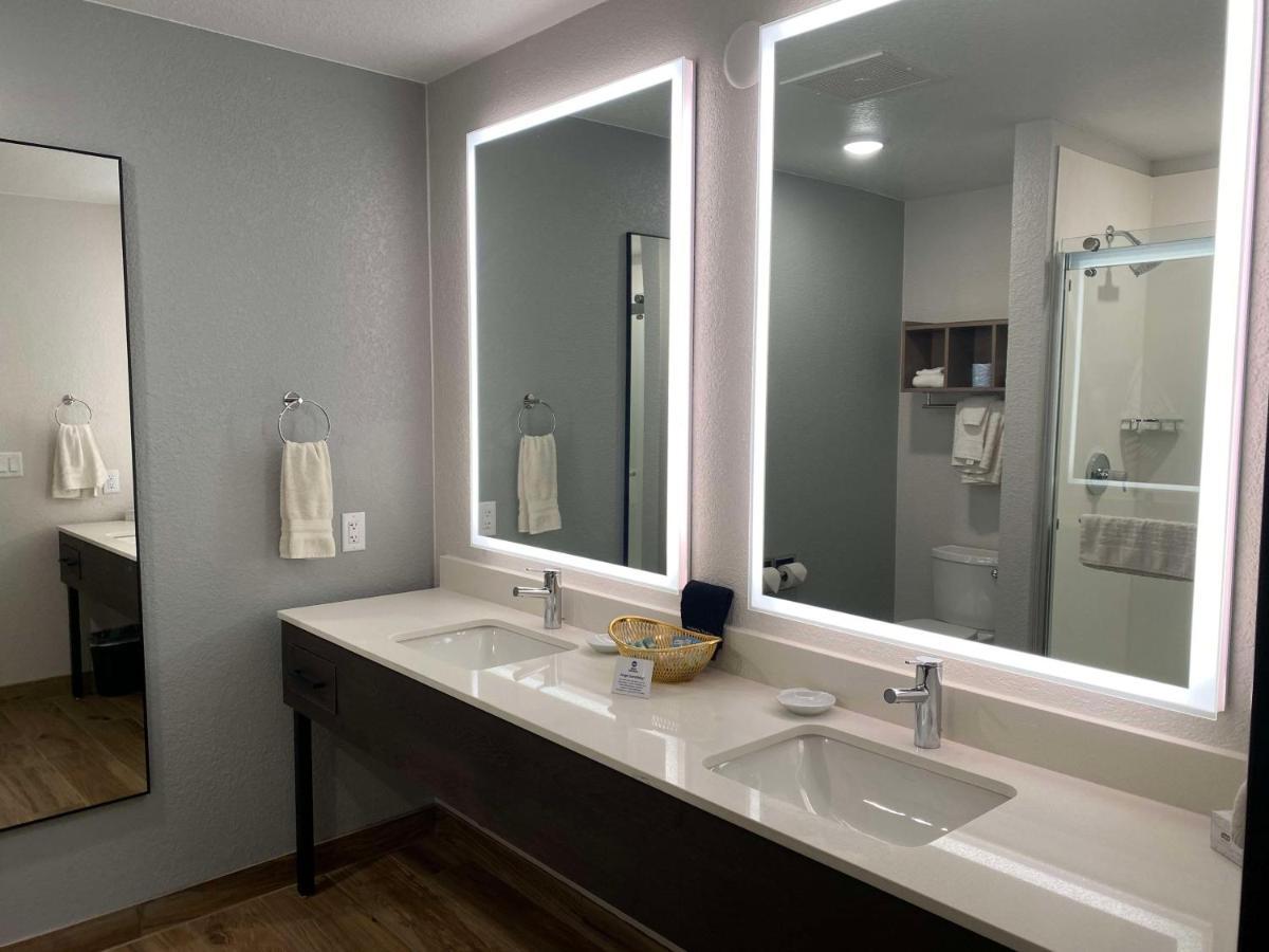 Best Western Lake Lucille Inn Василла Экстерьер фото