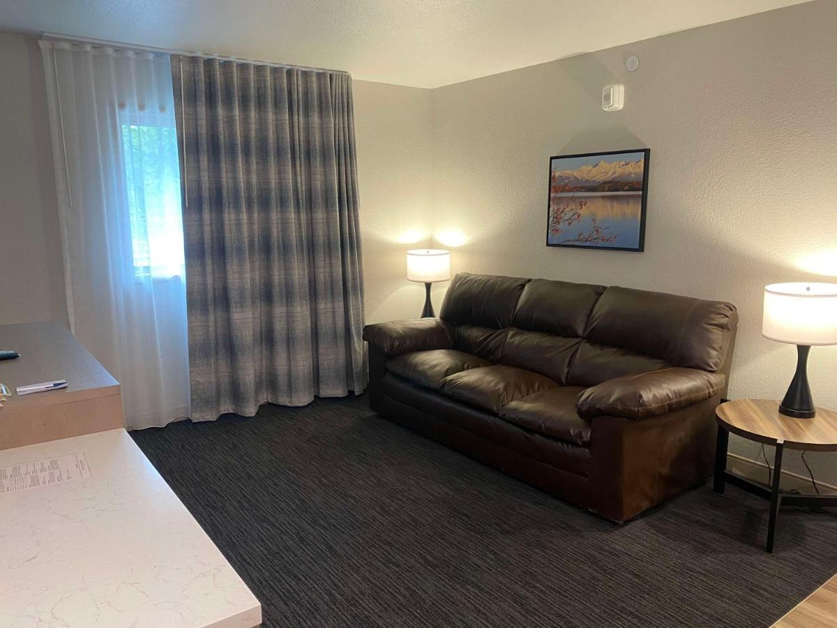Best Western Lake Lucille Inn Василла Экстерьер фото