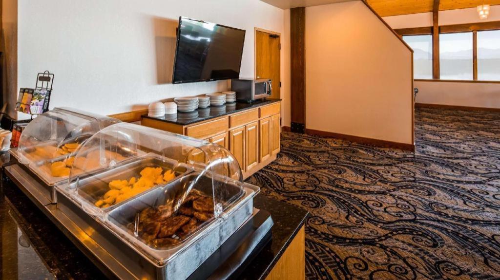 Best Western Lake Lucille Inn Василла Экстерьер фото